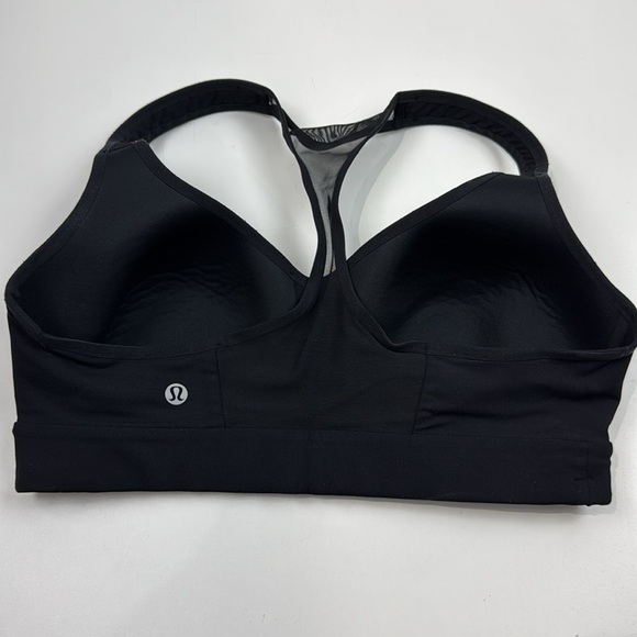 LuluLemon Black Women's Sports Bra - Picture 2 of 7